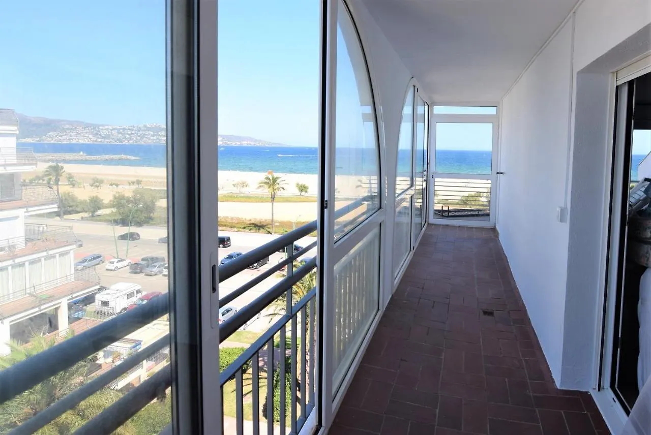 397-Apartamento Con Vistas Al Mar Apartment Empuriabrava 0*,  Spain