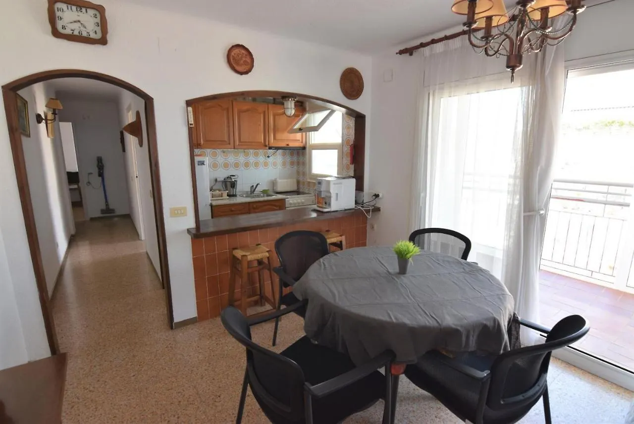397-Apartamento Con Vistas Al Mar Apartment Empuriabrava Spain